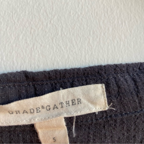 Navy shirt with button-up front and flowy - Picture 2 of 3